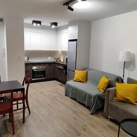 Apartament Targowa Lodź Bagian luar foto